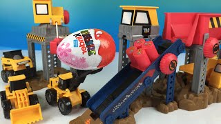 CAT MINI Construction set with Mighty Machines toys for kids: Fork Lift , Kinder surprise