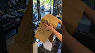 Unboxing of my towel warmer #unboxing #vancouver #downtownvancouver #barber #brazilianbarber #local