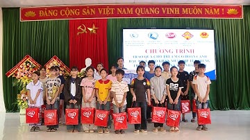Trao quà Trung thu cho trẻ em có hoàn cảnh khó khăn tại xã Yên Nhân