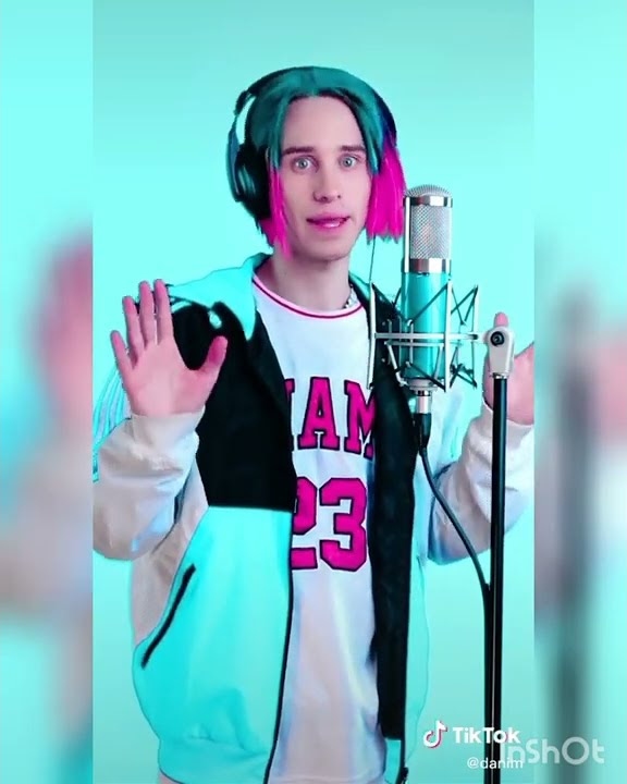 The Song Fire Spreading All Around My Room Fire spreading all around my room song Alien version 🤣🤣 #shorts - YouTube