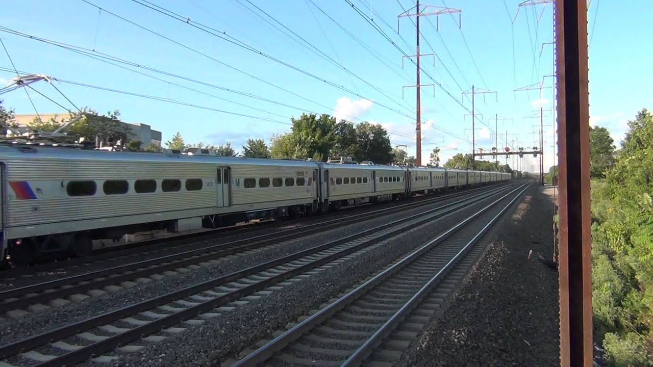 NJ Transit Arrow III MU arrive at Edison, NJ