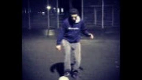 Touzani Eerste Video Voetbalvaardigheden