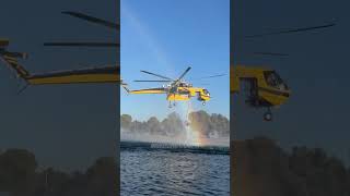 Wildfire in Lancaster, CA!! Watch helicopters get water from a pond to fight the fire! #helicopter