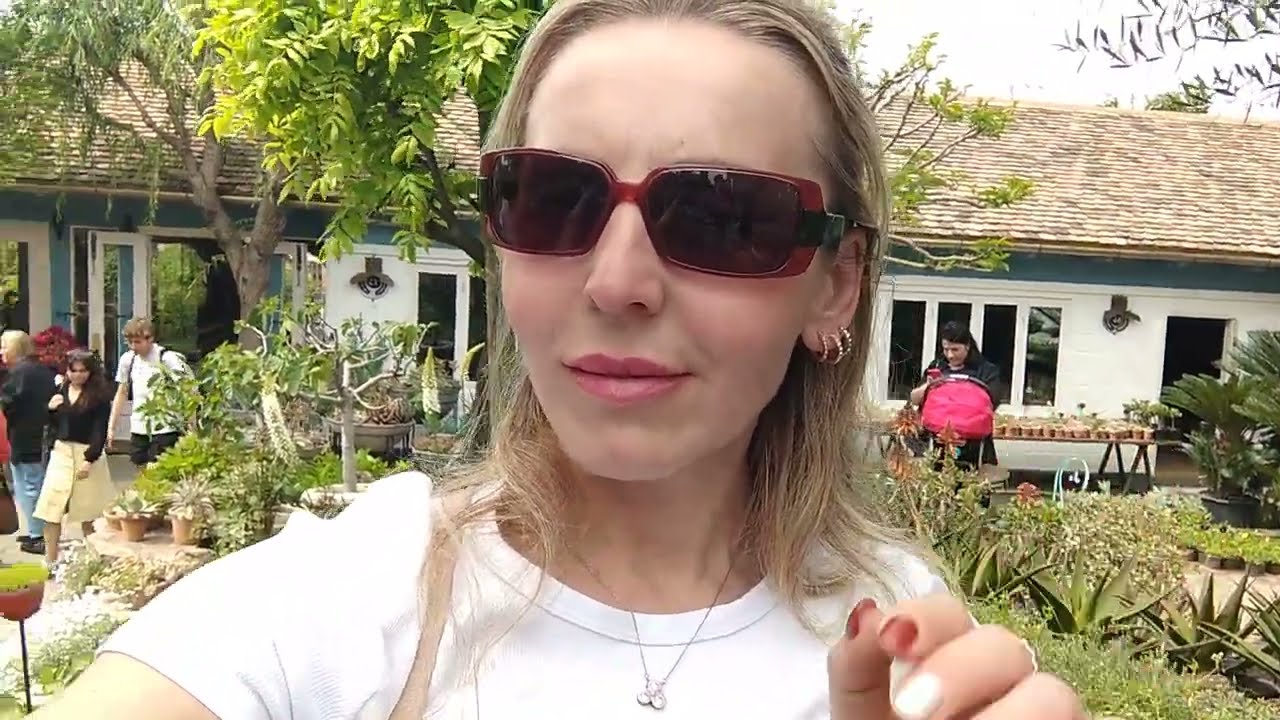 HEAVENLY PLACE 🌸РАЙСКОЕ МЕСТО в шумном ТБИЛИСИ САД ГАРДЕНИЯ Шеварнадзе🌸#georgia # Tbilisi #subscribe