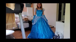 I BOUGHT A CINDERELLA COSTUME ON EBAY UNBOXING / REVIEW