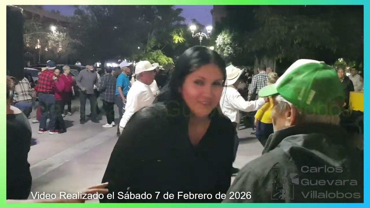 Baile en la Plaza de Armas Torreón Coahuila México (La Cumbia del Muerto) 