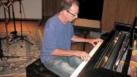 Pianist/composer Kent Marcum