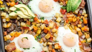One Pan Breakfast Potatoes and Eggs