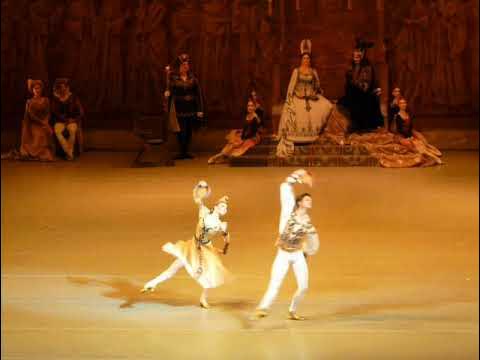 Неаполитанский танец из балета лебединое озеро Неаполитанский танец из балета лебединое озеро