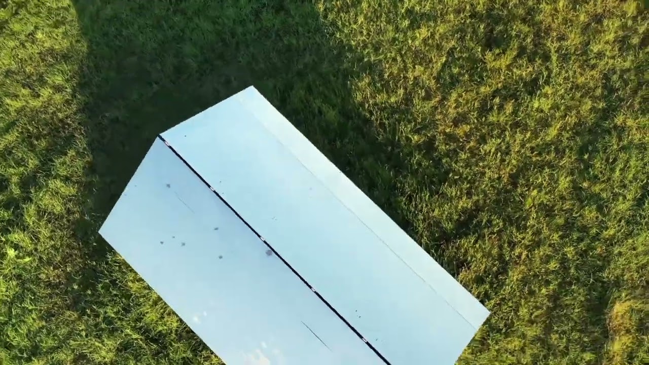 Nuotiotunnelma. Musiikki: Pasi Rantanen, Peilitalo: Anders Bergman Kuvaus: Heikki Utula