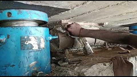 rocker roller bearing oil & greasing work for tel bridge