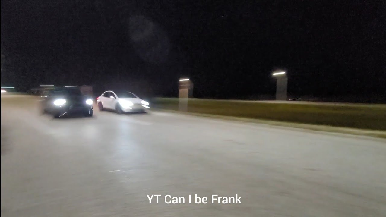 Jeep Trackhawk Boltons 93 vs Tesla Plaid Model X YouTube