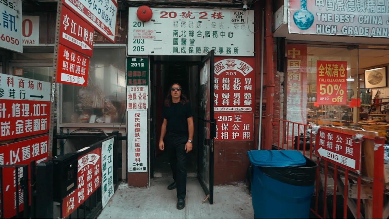 Watch Jules Daud - El Dilema (Official Video) on YouTube Watch Jules Daud - El Dilema (Official Video) on YouTube