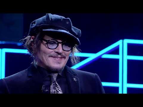 Video: Johnny Depp avstängde från att filma i grossistfilmer och hittade redan en ersättare