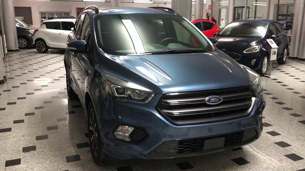 Kuga St-Line Chrome Blue - YouTube