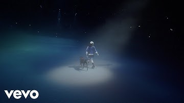 Billie Eilish - BLUE (BILLIE BY FINNEAS)