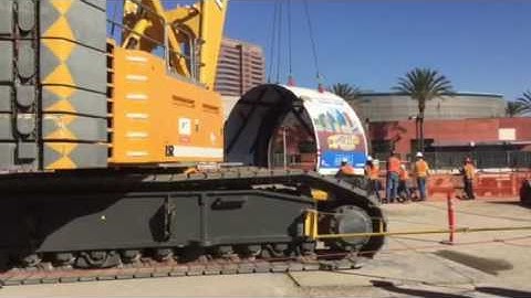 Regional Connector tunnel machine shell lowering