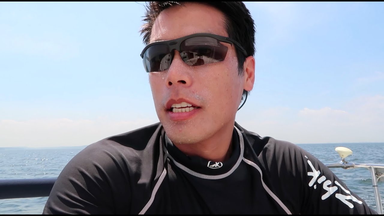 Crazy Hot Day - Gybe drills J-105 solo sailing