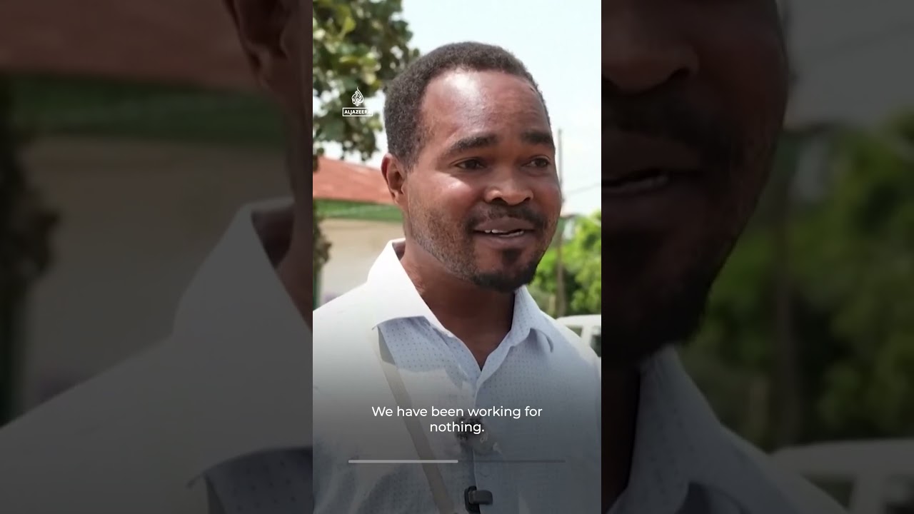 Dozens of healthcare workers in DRC strike amid Ebola outbreak | AJ #shorts