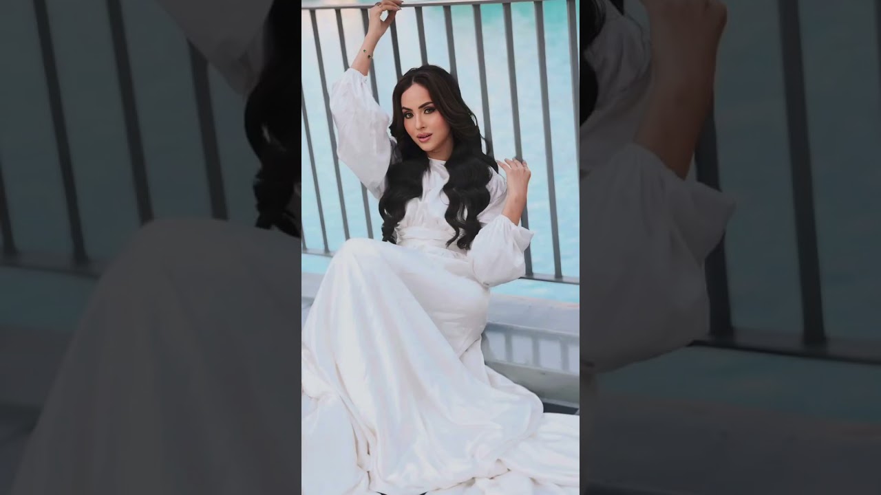 Nimra khan enjoy in UAE 🇦🇪🇦🇪 