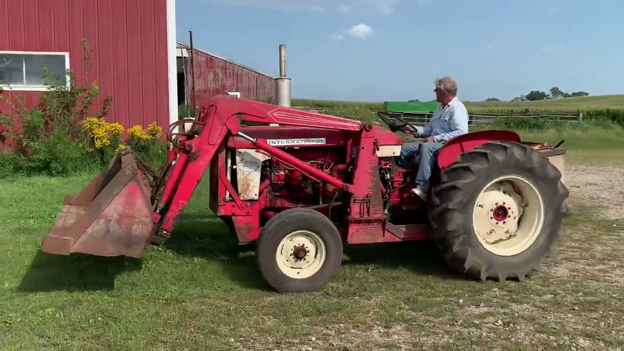 ** SOLD ** Farmall 460 Utility - Selling on K-BID.com - Located in Fertile, Iowa  v1