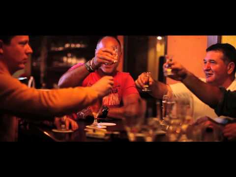 Olaf Henning feat. Ibo - Bungalow in Santa Nirgendwo (Offilzielles Video)