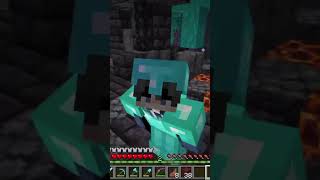 👉 “LO ENCONTRÉ… Y AHORA USTEDES DECIDEN 👀”#minecrafters#survivalminecraft#gaminglatam#fyp#parati