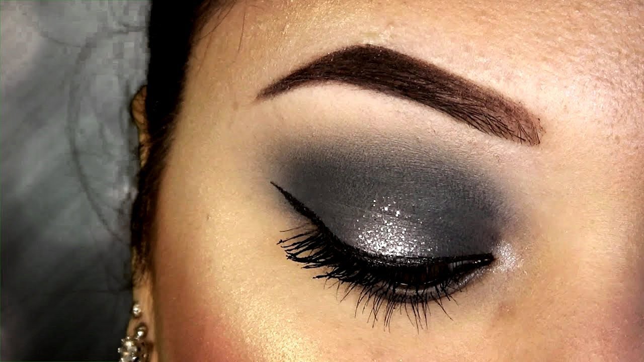 Trucco GRIGIO e GLITTER ARGENTO | Makeup Tutorial | SweetMakeup ♥ - YouTube