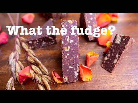 Wideo: Różnica Między Fudge I Brownie