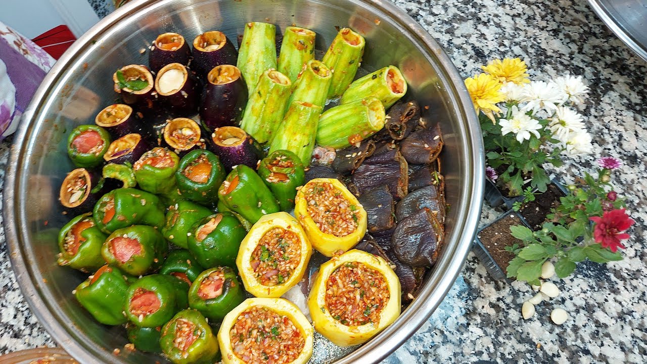 bu lezzet kaçmaz .karışık sebzeli dolma tarifi .