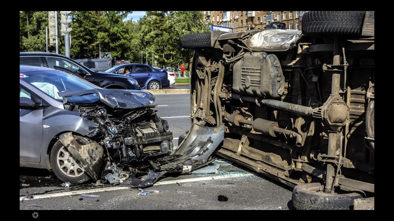 RECOPILACION ACCIDENTES de COCHES (IMAGENES DURAS) YouTube