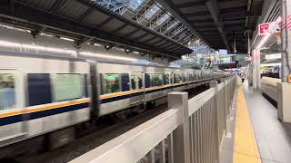 JR神戸線321系普通西明石行き　　大阪到着！