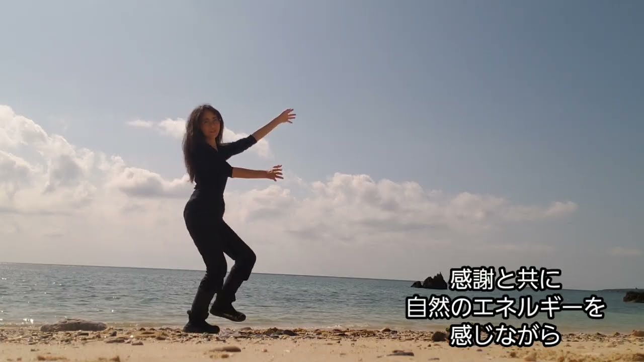 伊江島の城山  本部港に戻る そして名護まで歩きました