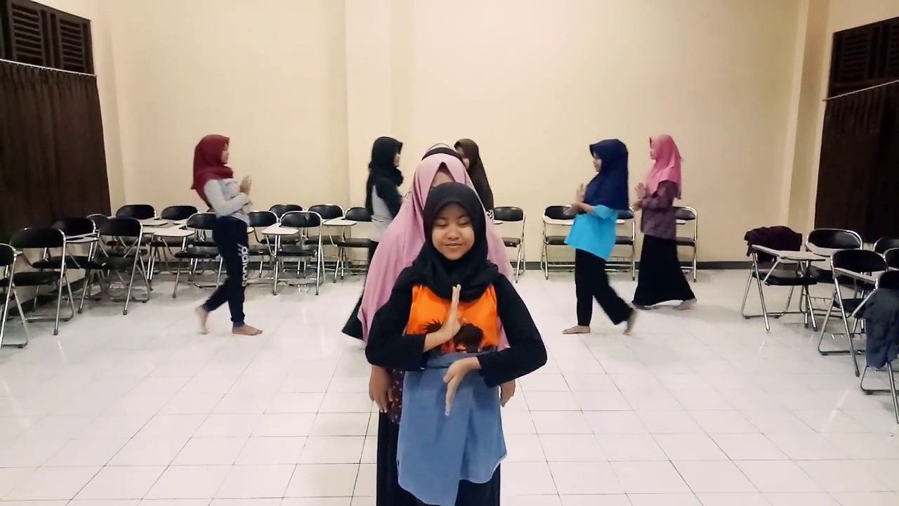 Tari Seribu Tangan (versi latihan) - Mahasantri IAIN Salatiga