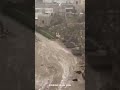 Polignano a Mare colpita dal maltempo, un torrente di acqua e fango attraversa la suggestiva spia...