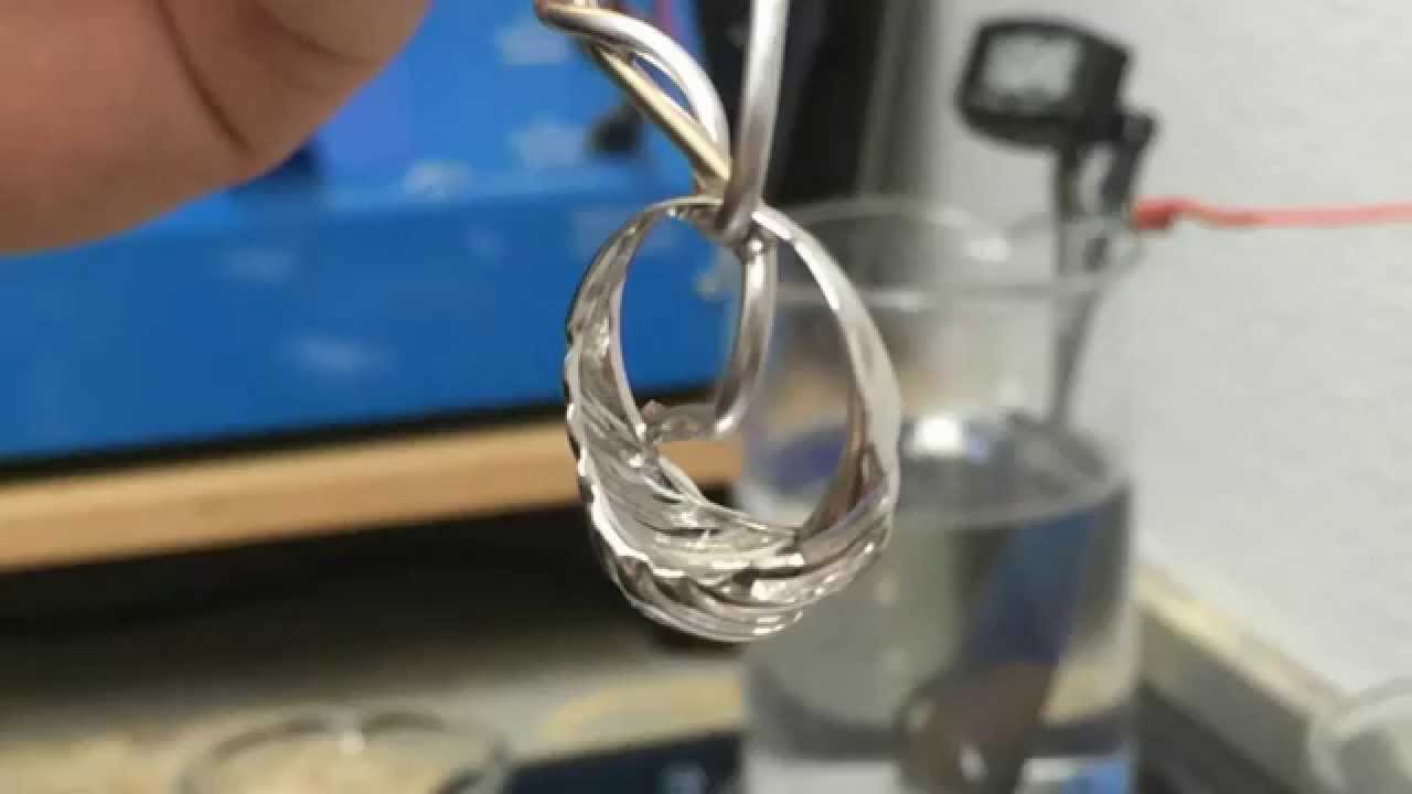 White gold diamond ring turning yellow