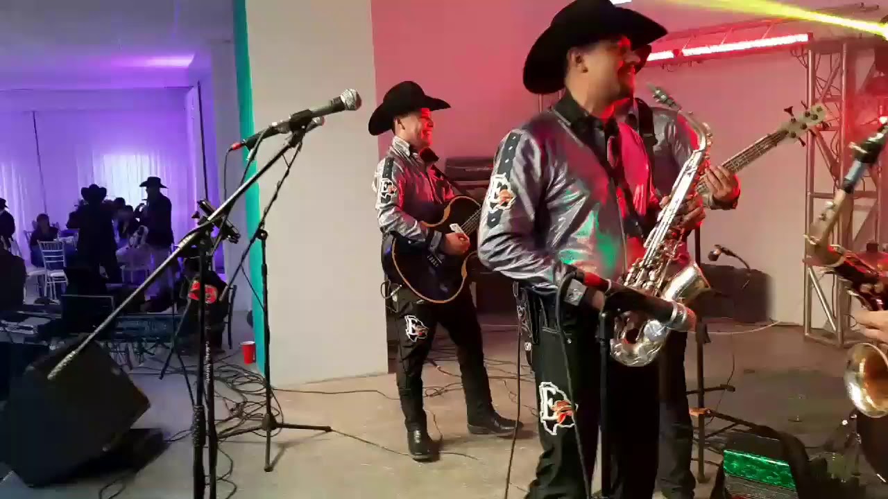Grupo Extenso Con Dos Sax en Vivo en Satevo Chihuahua. YouTube