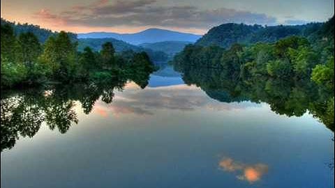 تلاوة نادرة وخاشعة من سورة مريم تتقطع منها القلوب للشيخ الذي بكي وأبكي كل من سمعه