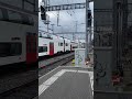 Arrivée d’une RABe 512 à Genève Cornavin