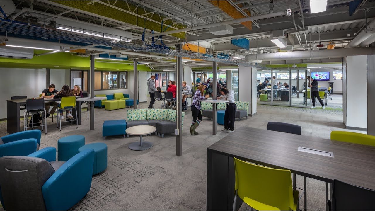 Oconomowoc High School East Campus | Tailored Facilities + Innovative Design