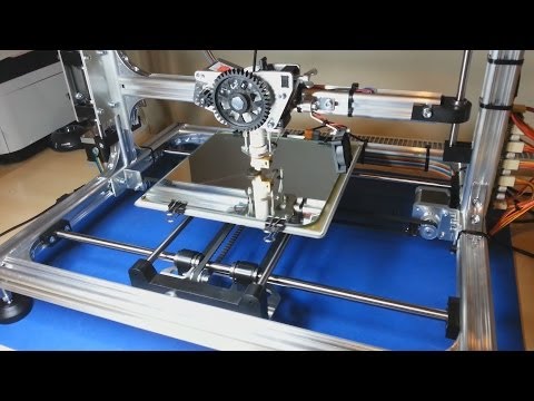 Velleman K8200 3D Printer - my first print