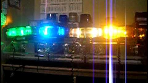 Popular Throw / Dash Beacons, Code 3, Federal Signal, SVP, SWS with MIRRORS!