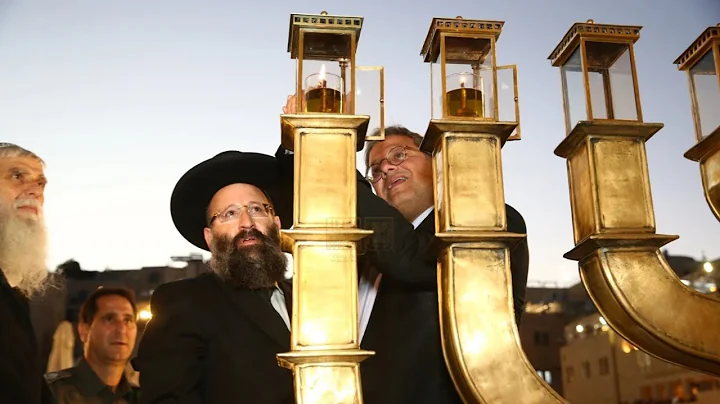 Second Night of Chanukah at Western Wall - 2022 | ...