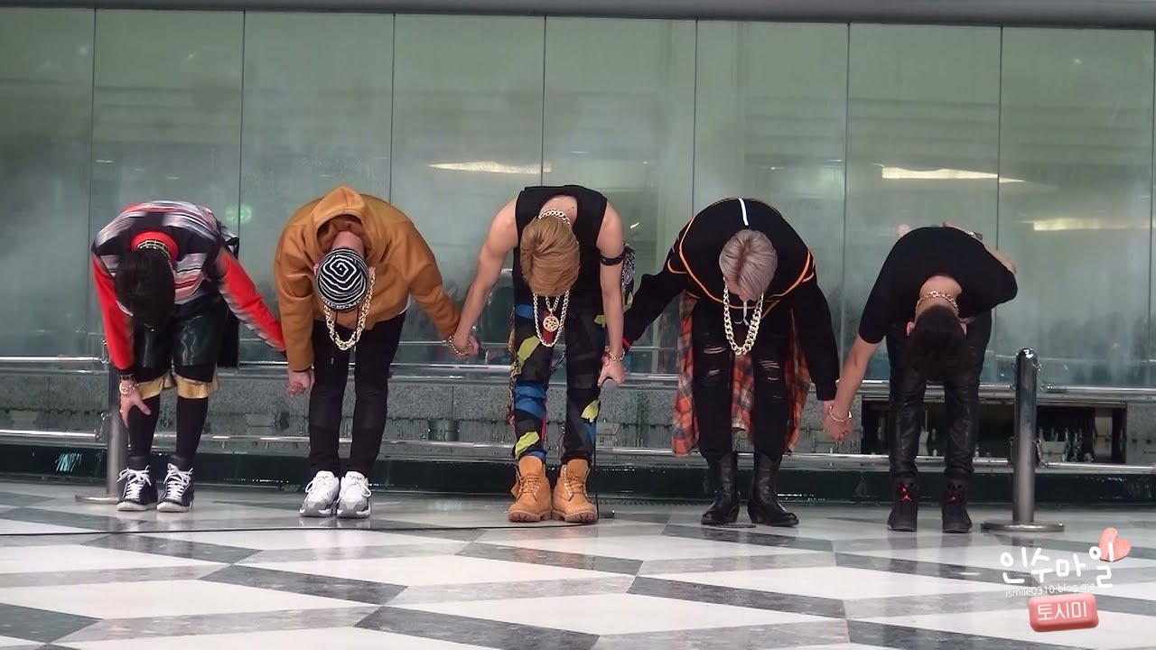 【FANCAM】150310 MYNAME 오리콘 1위 발표