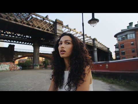A Day in the Life of a Photographer: Darkroom Printing & SIRUI 20mm T.18 Anamorphic Lens Review