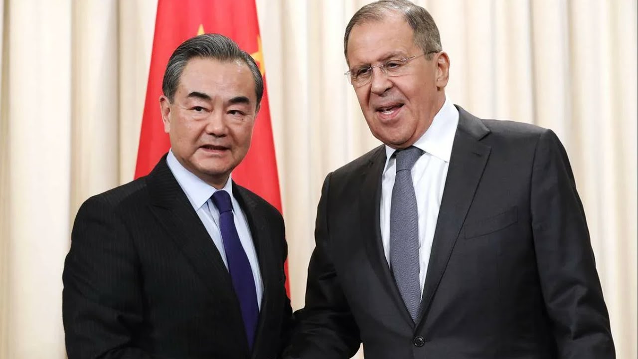Сергей Лавров и Ван И провели переговоры и обсудили развитие отношений между Россией и Китаем