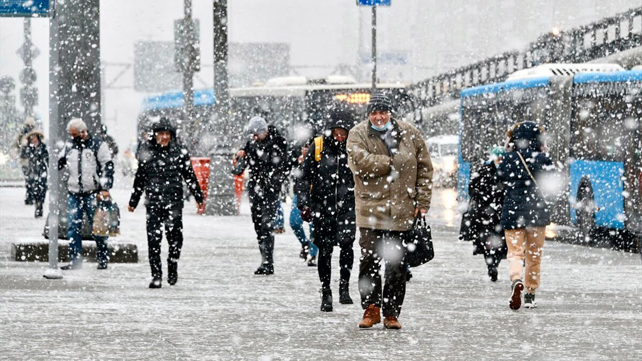 Снежный день на русском