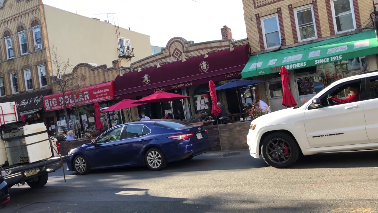 Taking a stroll down Arthur Avenue 🇮🇹