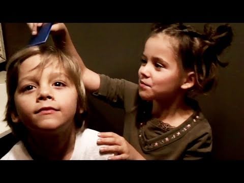 Emma Dyes Her Brother Jonah's Hair!!