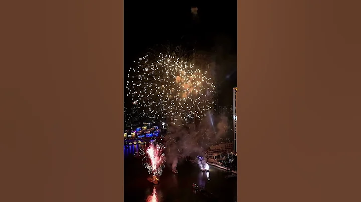 Christmas fireworks #shorts - DayDayNews